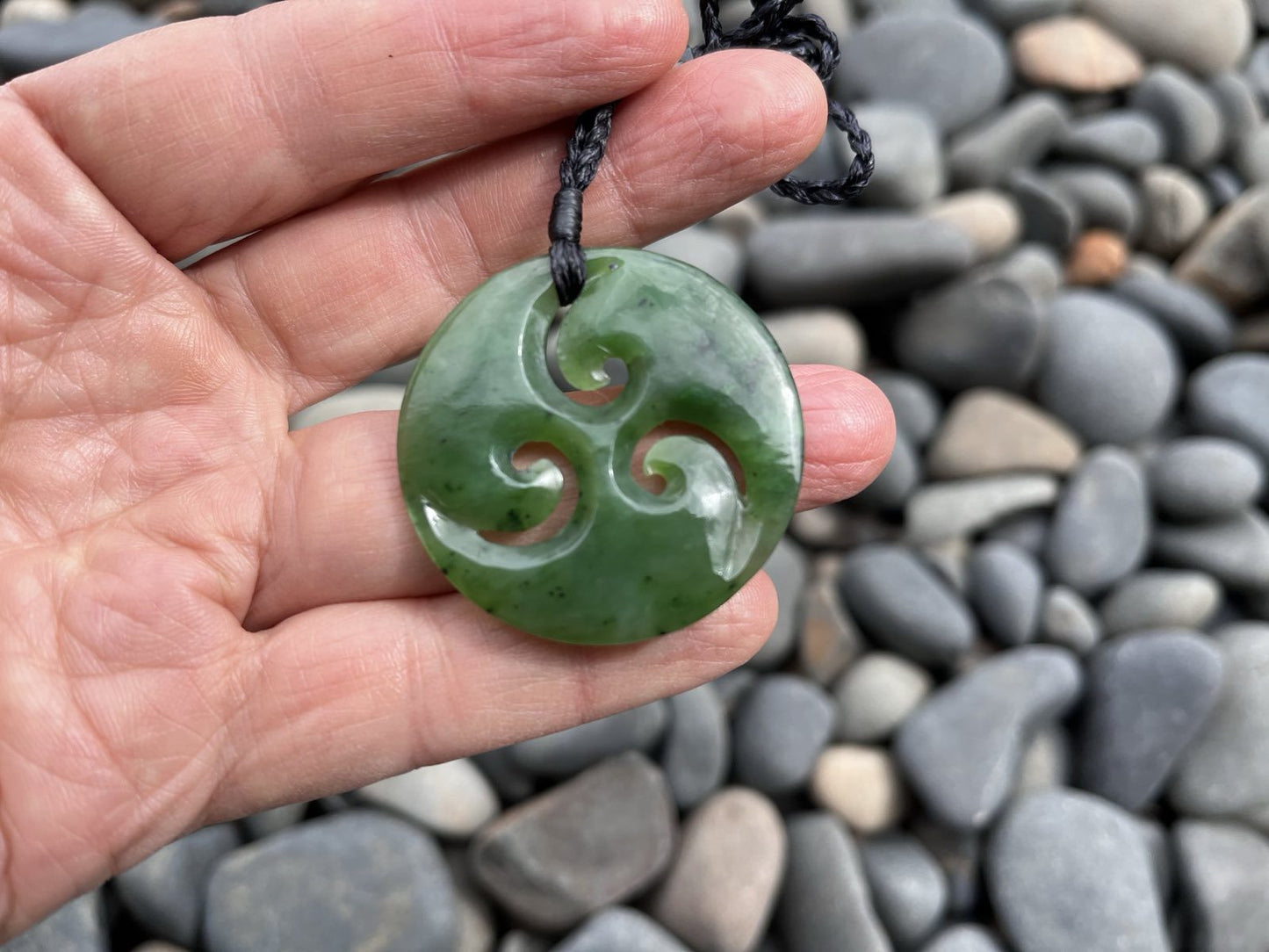 Greenstone Nephrite Jade Triple Koru Pendant #TCKORUCS – 37mm with Gift Box