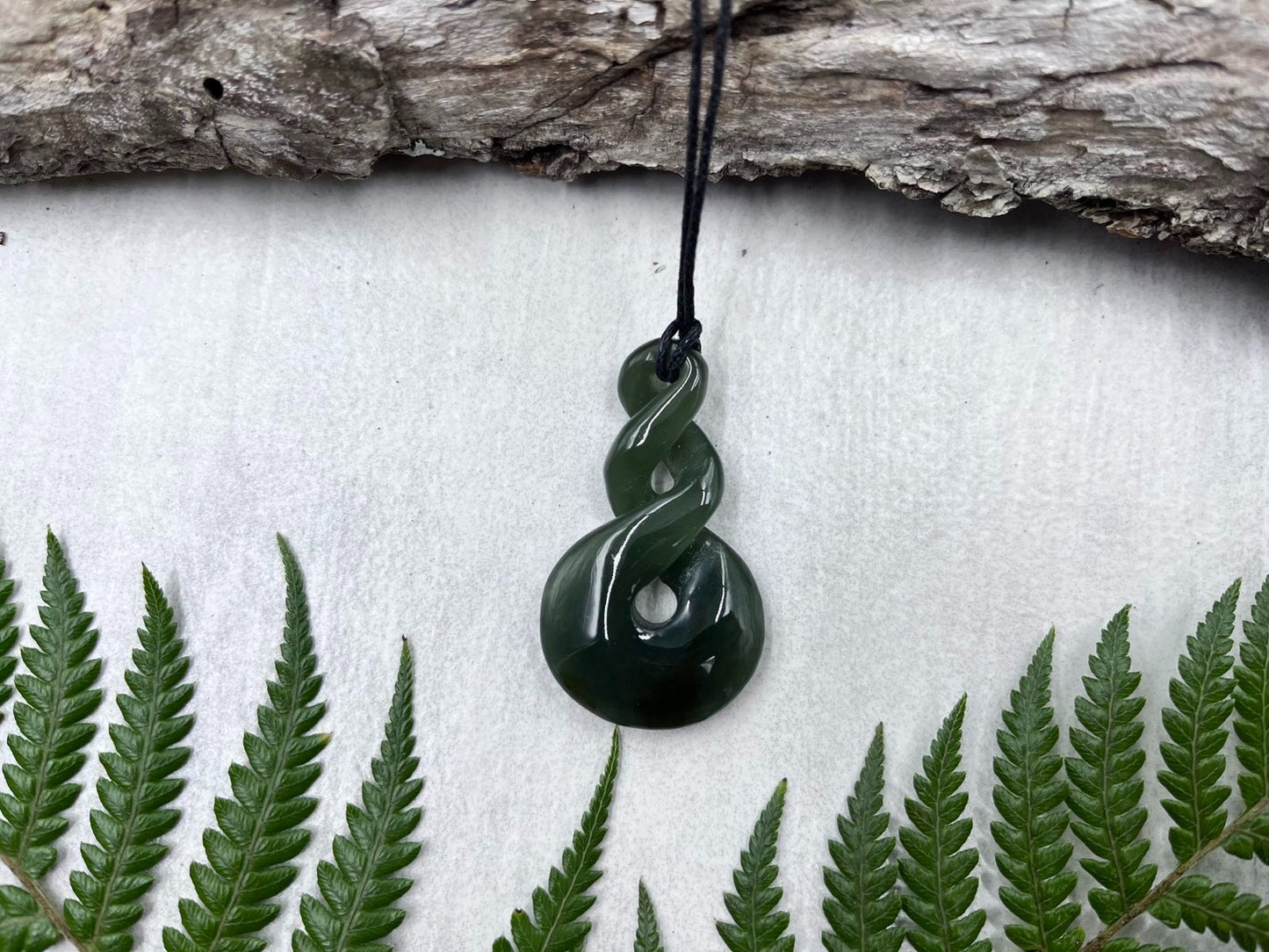 Greenstone Nephrite Jade Double Twist Pendant E006 – 36×18mm with Gift Box