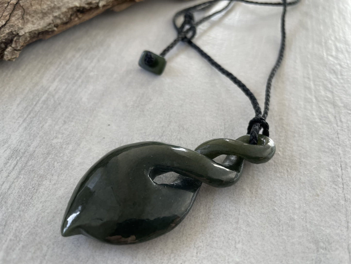 Greenstone Nephrite Jade X-Large Double Twist Pendant – 62mm