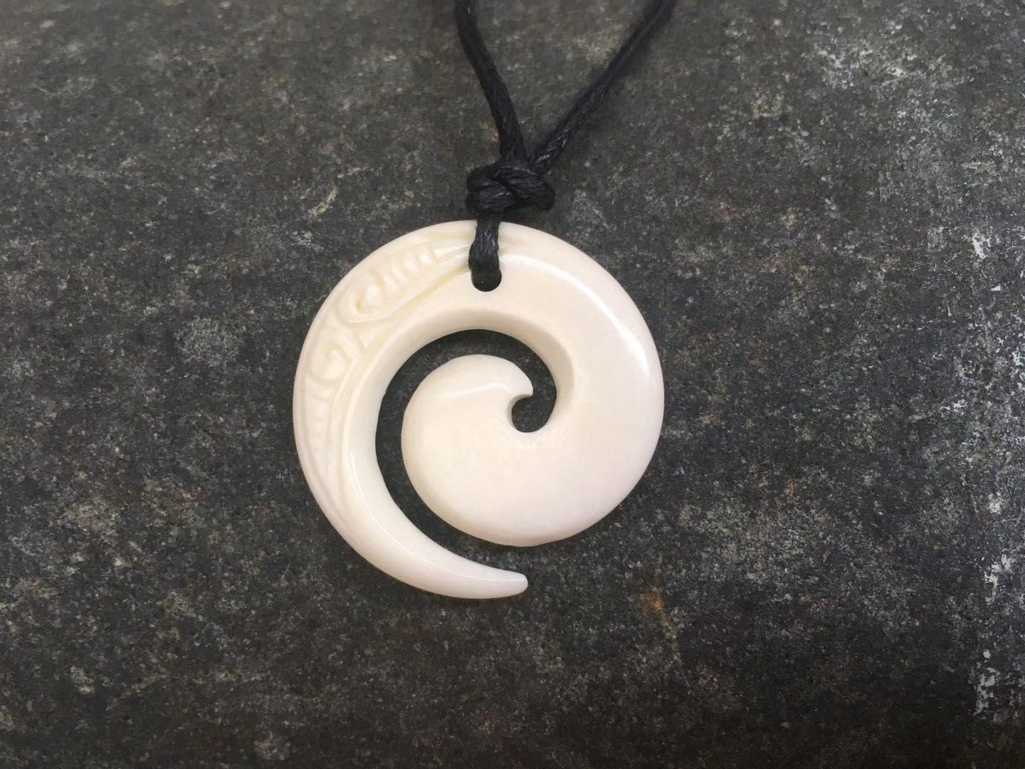 Bone Carving Koru Pendant B65 – Handcrafted Spiral Necklace 30mm
