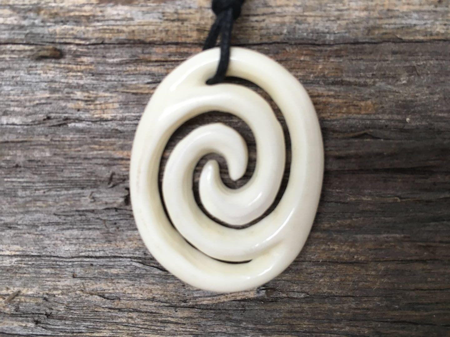 Bone Carving Koru Pendant B97 Handmade Natural Beef Bone Necklace