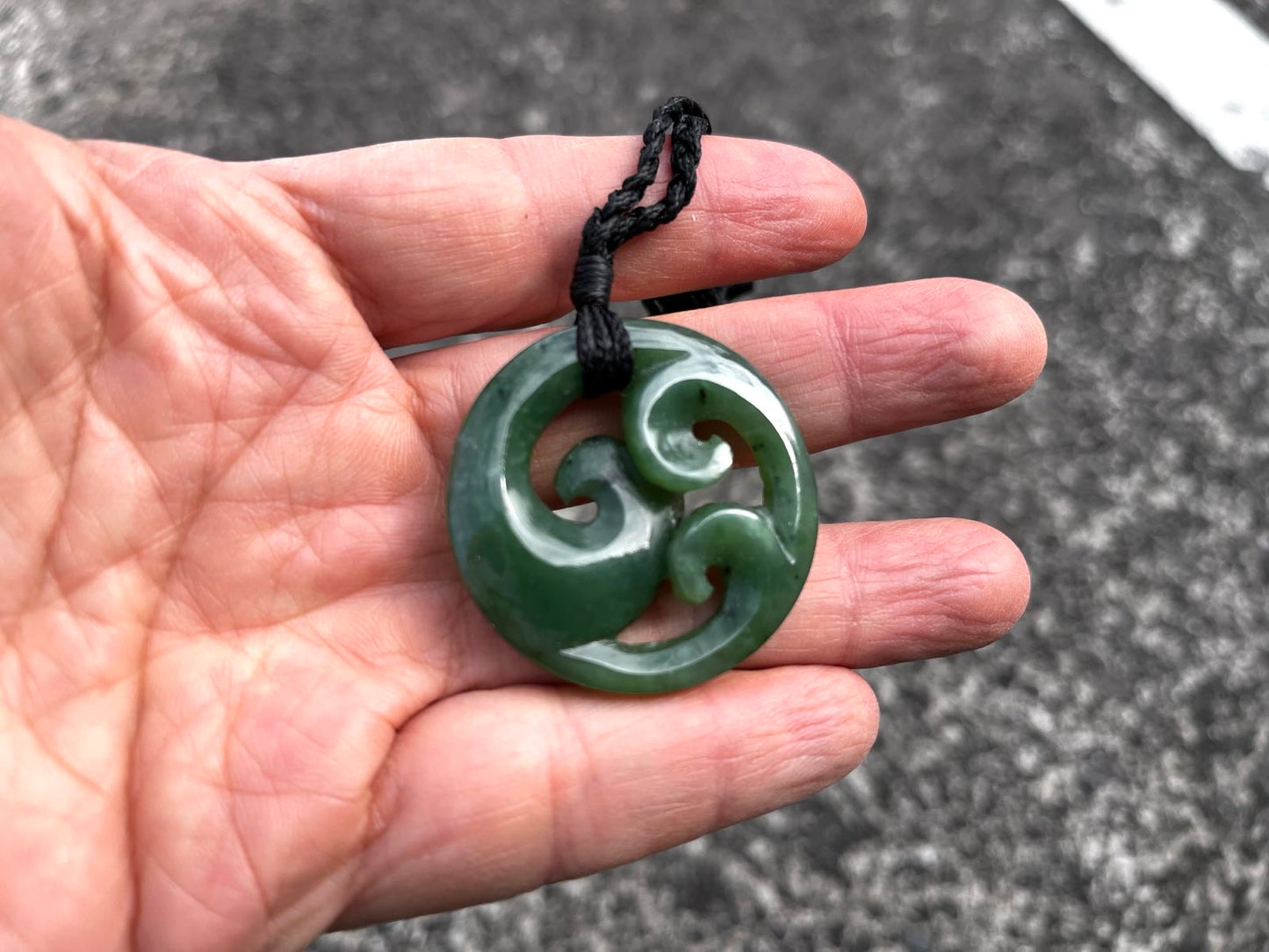 Greenstone Nephrite Jade Triple Koru Pendant – 37mm, Handcrafted Design, Luxury Gift Box