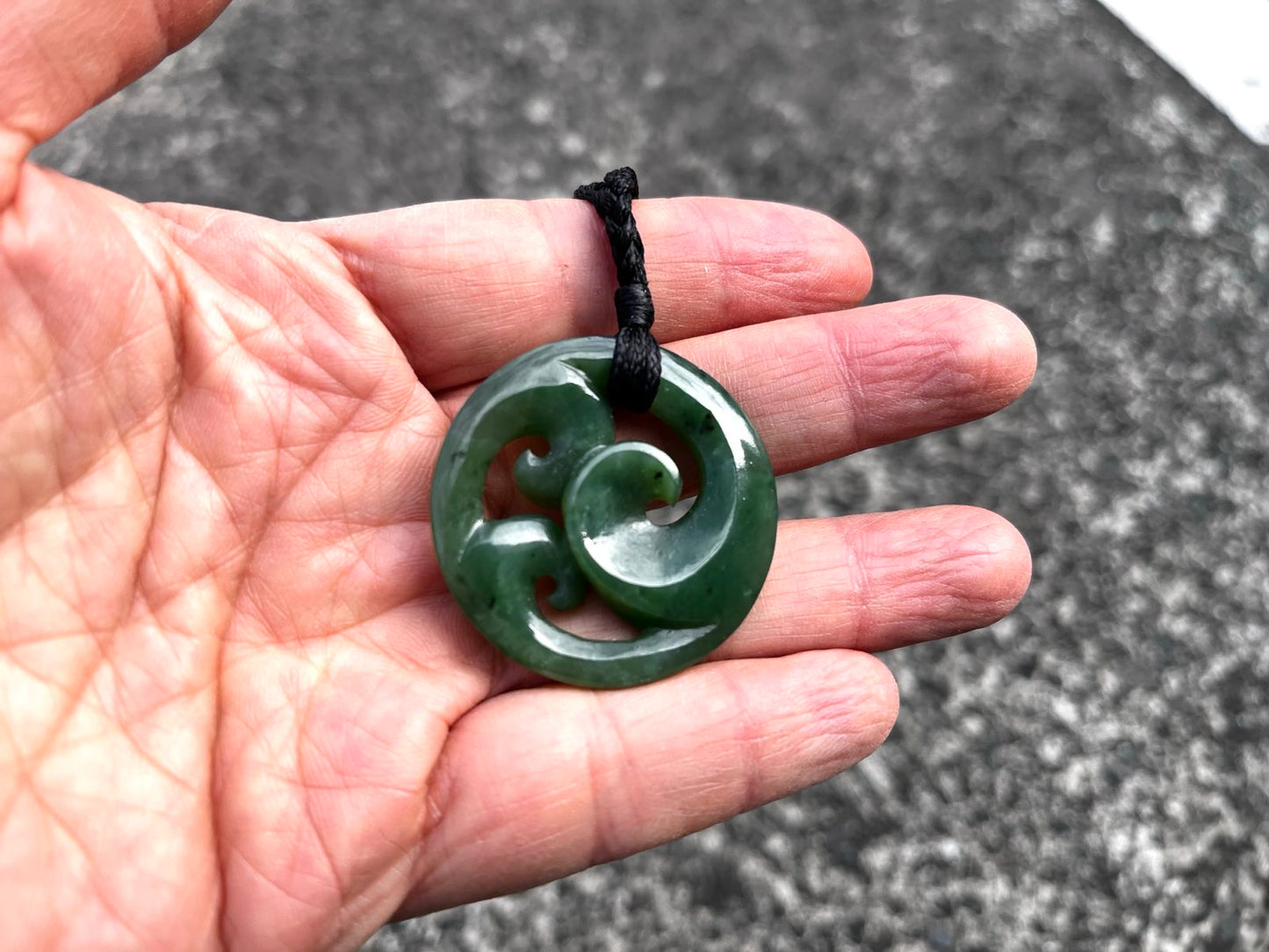 Greenstone Nephrite Jade Triple Koru Pendant – 37mm, Handcrafted Design, Luxury Gift Box