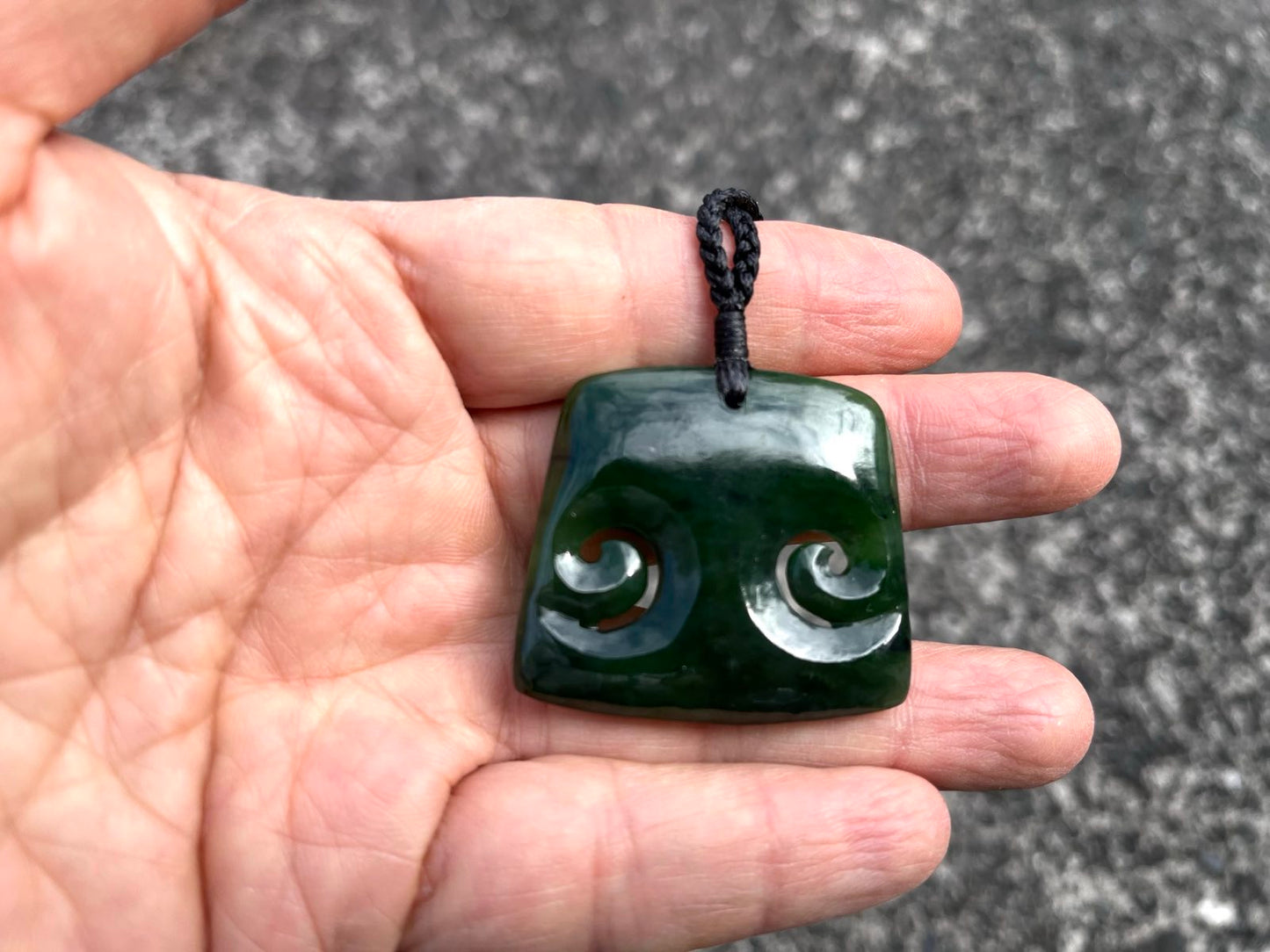 Greenstone Nephrite Jade Double Koru Pendant – 35mm x 42mm, Handcrafted Design, Luxury Gift Bag