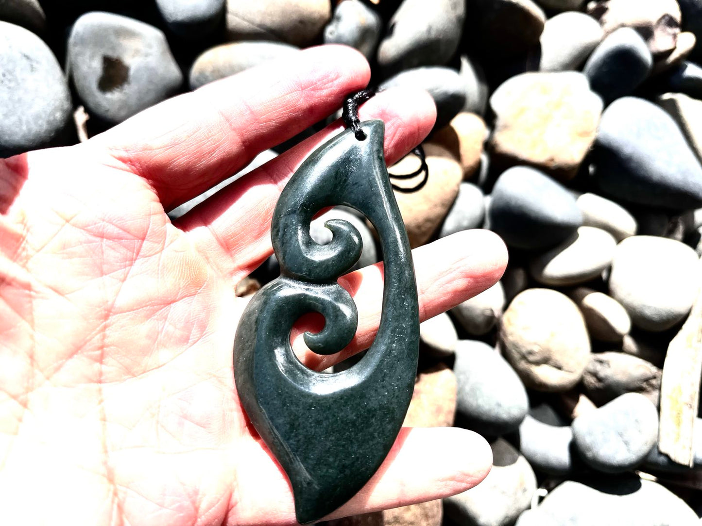 X-Large Greenstone Nephrite Jade Maori Double Koru Pendant – 94mm, Handcrafted Design, Luxury Gift Bag
