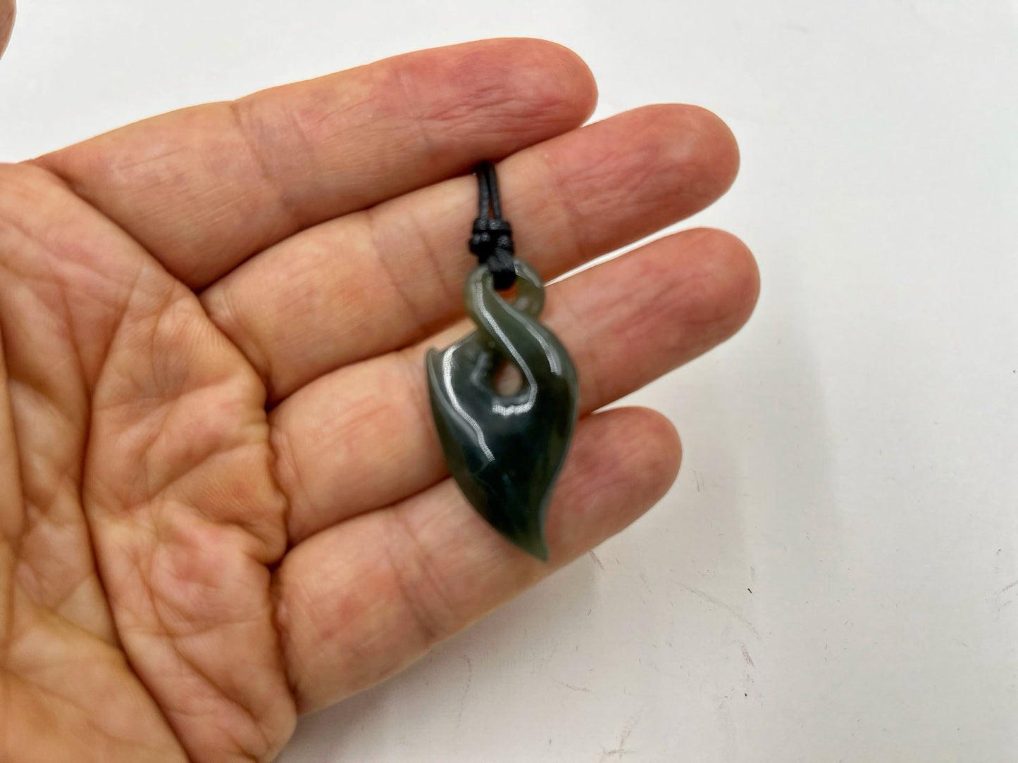 Greenstone Nephrite Jade Twist Pendant E014 – 35×17mm with Gift Box
