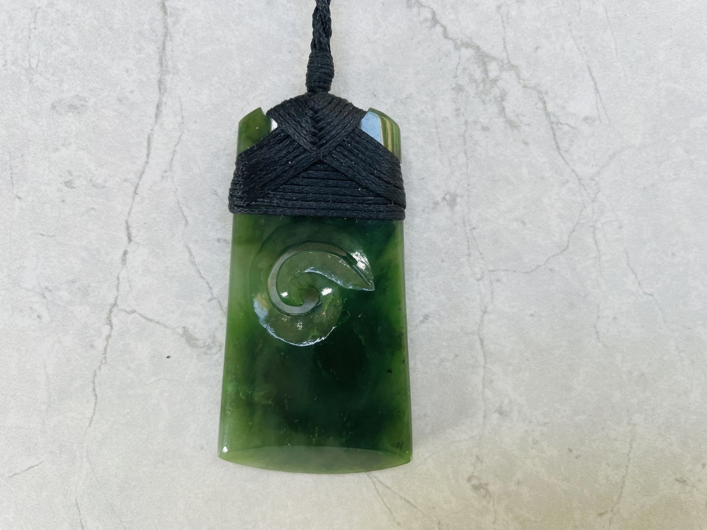 Lashed Greenstone Nephrite Jade Maori Toki 60mm