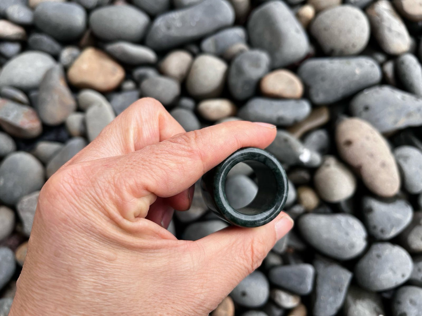 Greenstone Wide Band Ring 23mm Diameter – Heavy 25g