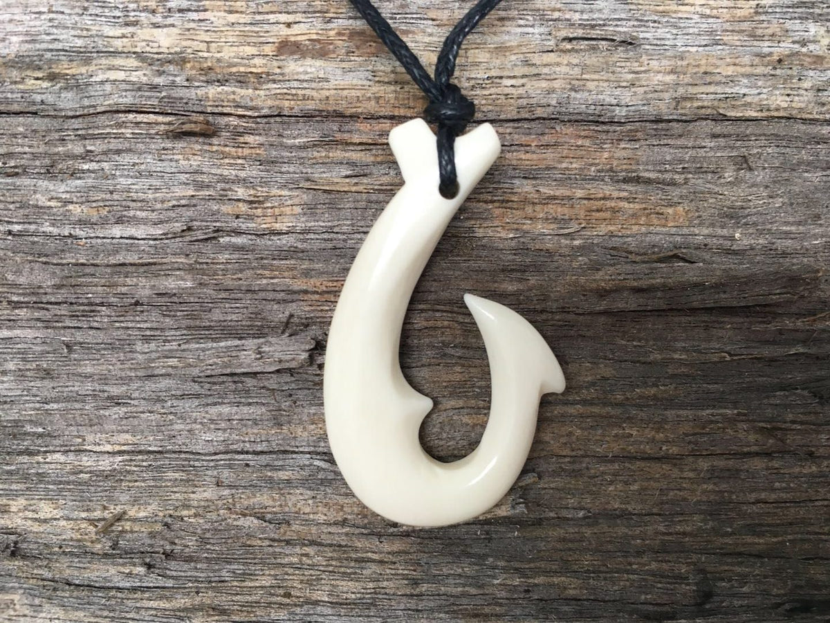 Bone Carving Pendant Fish Hook – Kiwikiss