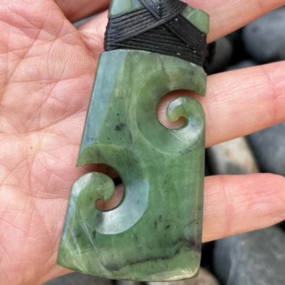 Greenstone Nephrite Jade Toki with two Korus #375CS