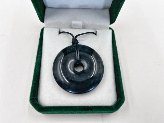 Donut Greenstone Māori Porowhita Pendant 40mm – NZ Nephrite Jade
