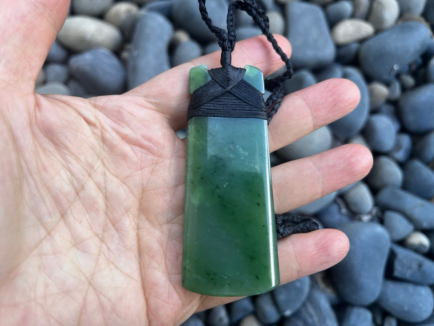Toki Pendant with details – Greenstone Nephrite Jade 80×30mm