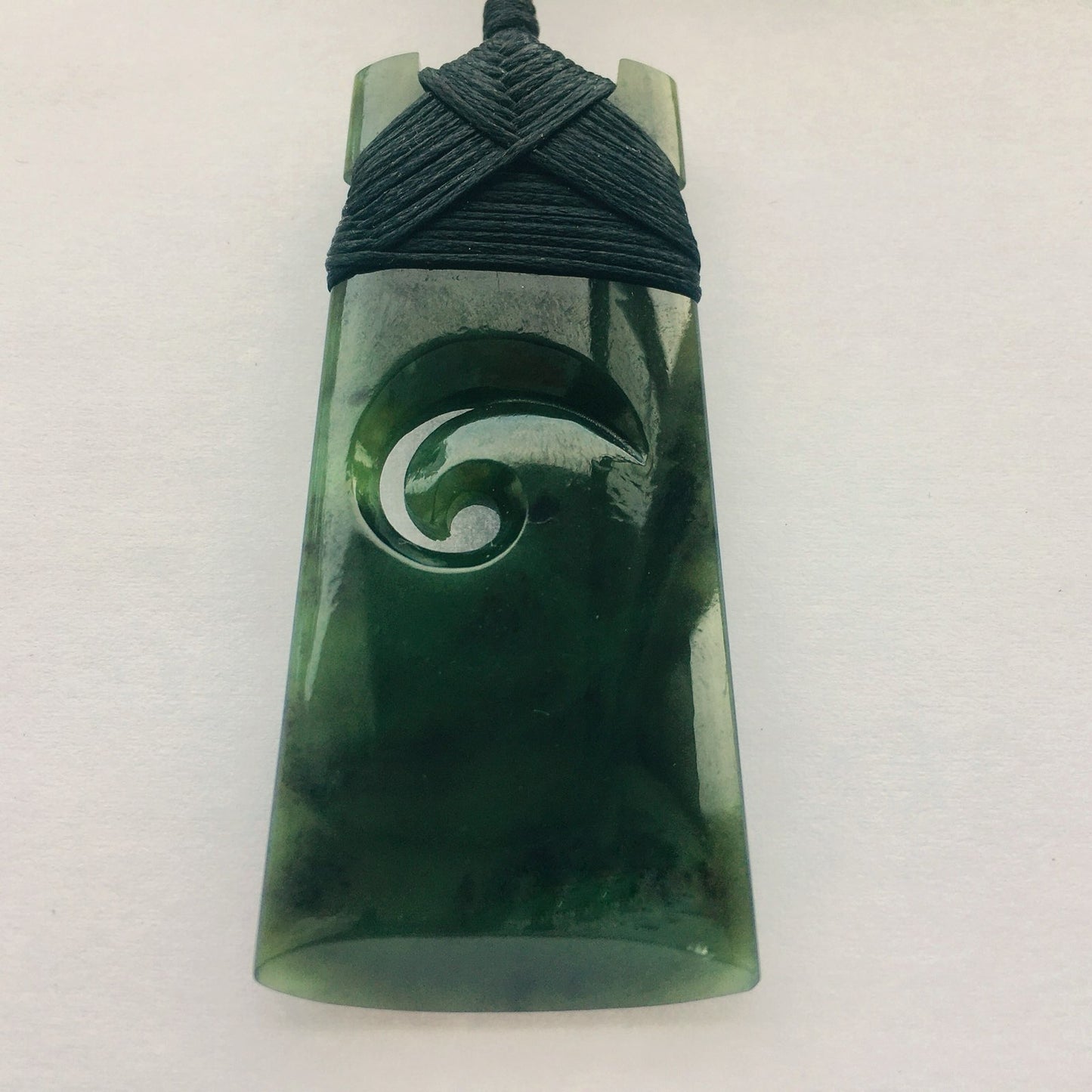 Lashed Greenstone Pendant Top Grade Nephrite Jade Maori Toki  – 60mm Handcrafted Strength Symbol