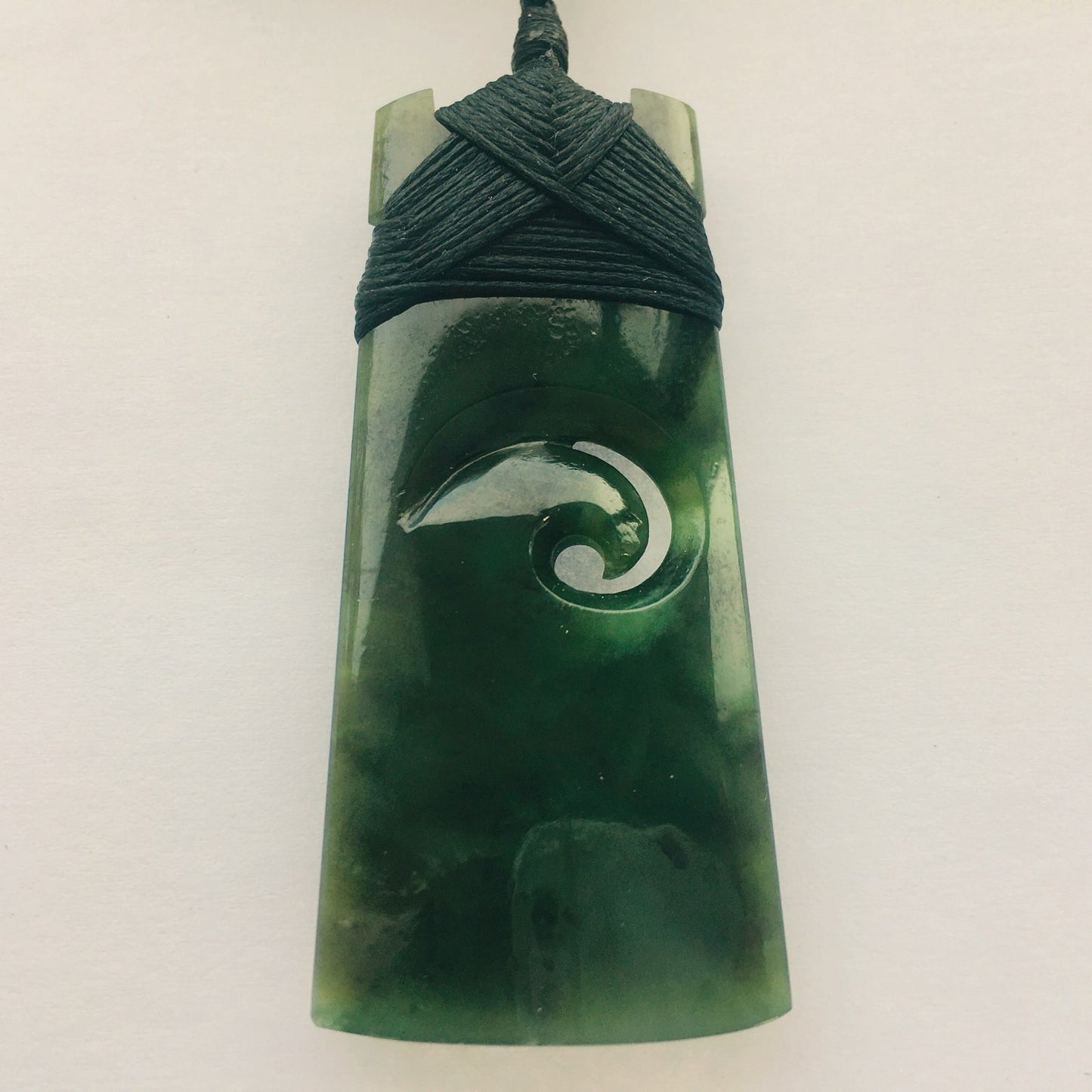 Lashed Greenstone Pendant Top Grade Nephrite Jade Maori Toki  – 60mm Handcrafted Strength Symbol