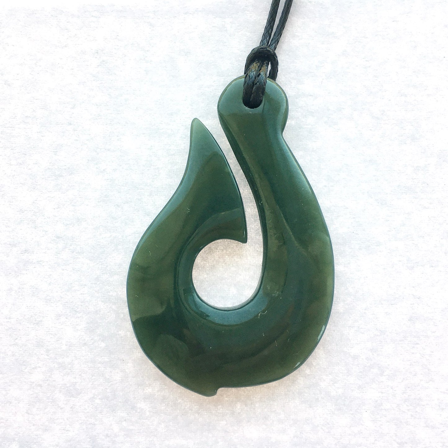 Greenstone Hook Pendant – Hand-Carved Nephrite Jade, 48×30mm, Adjustable Cord, Gift Box Carving Studio NZ